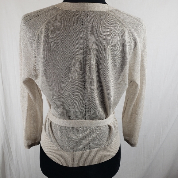 Ann Taylor Beige 3/4 Length Sleeve Wrap Tie Around Ballet core Shirt Sz S - Picture 4 of 7